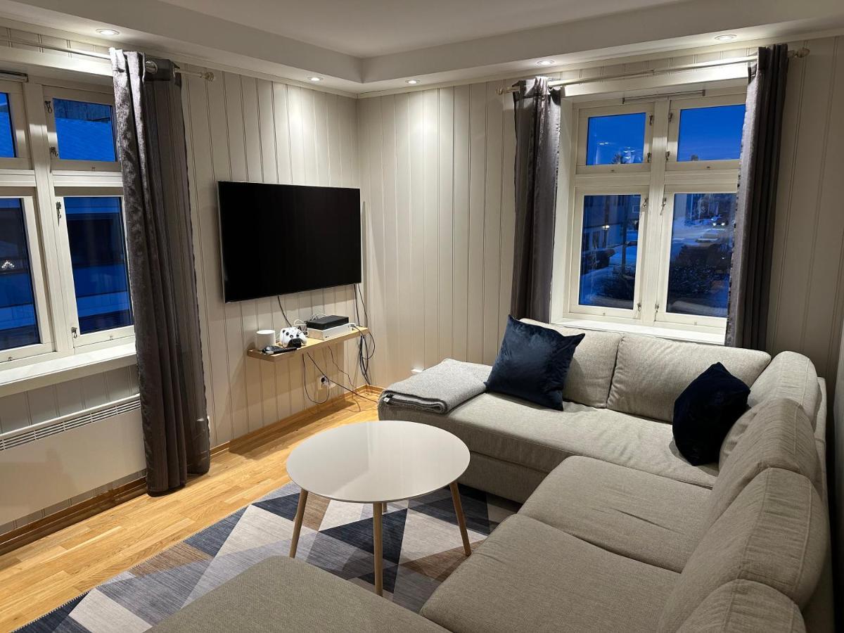Stetind - Modern Apartment With Free Parking Narvik Eksteriør bilde